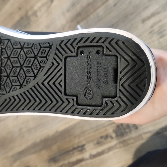 Black Heelys - youth 5 - Picture 6 of 7